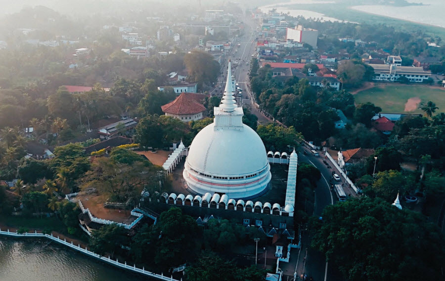 Kalutara Bodhiya, Sri Lanka